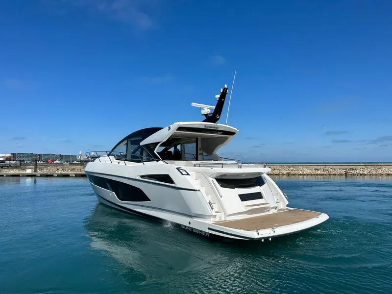 Slide: The Image of Sunseeker Predator 60 EVO 2021 - 2