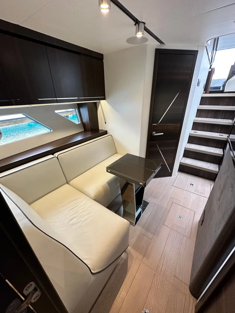 Slide: The Image of Sunseeker Predator 60 EVO 2021 - 23