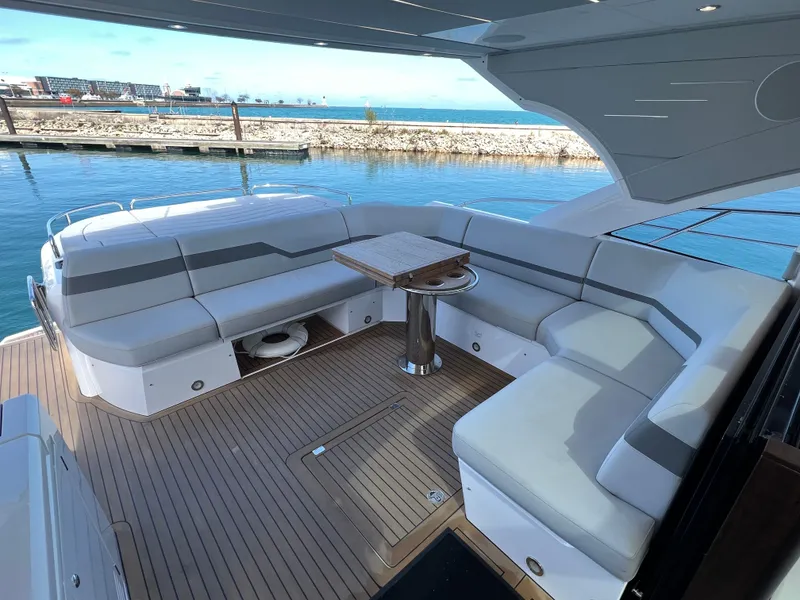 Slide: The Image of Sunseeker Predator 60 EVO 2021 - 38