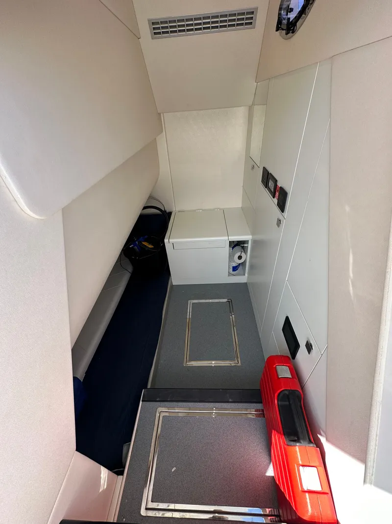 Slide: The Image of Sunseeker Predator 60 EVO 2021 - 45