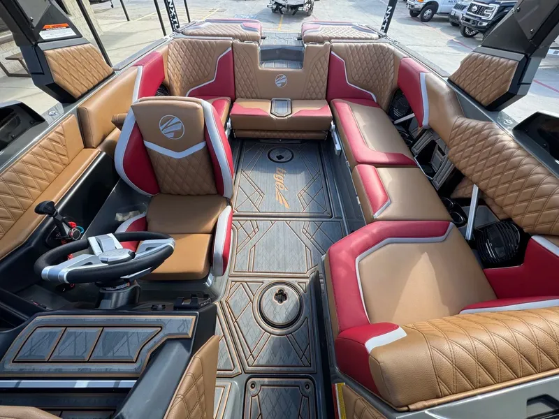 Slide: The Image of Tigé 22RZX 2024 - 25