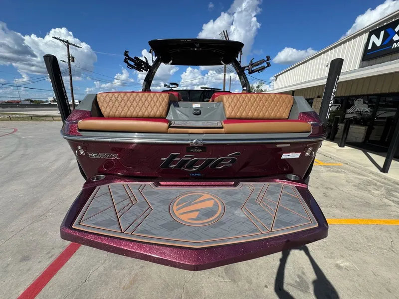 Slide: The Image of Tigé 22RZX 2024 - 3