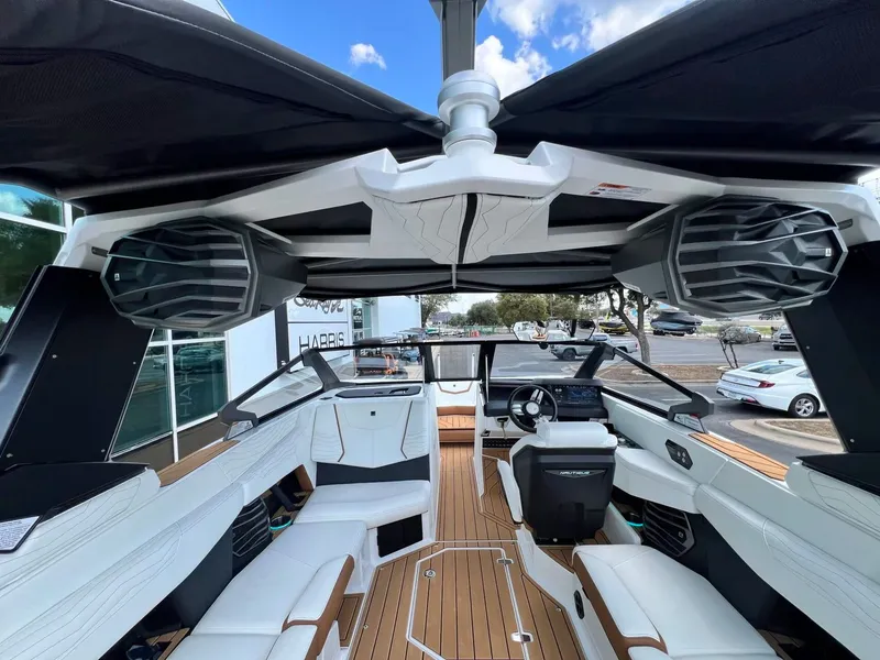 Slide: The Image of Nautique G23 2026 - 15