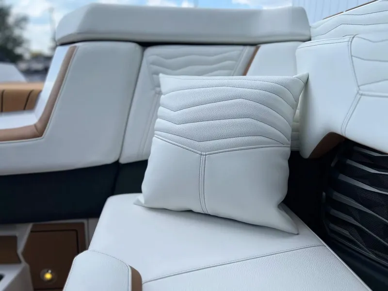 Slide: The Image of Nautique G23 2026 - 38