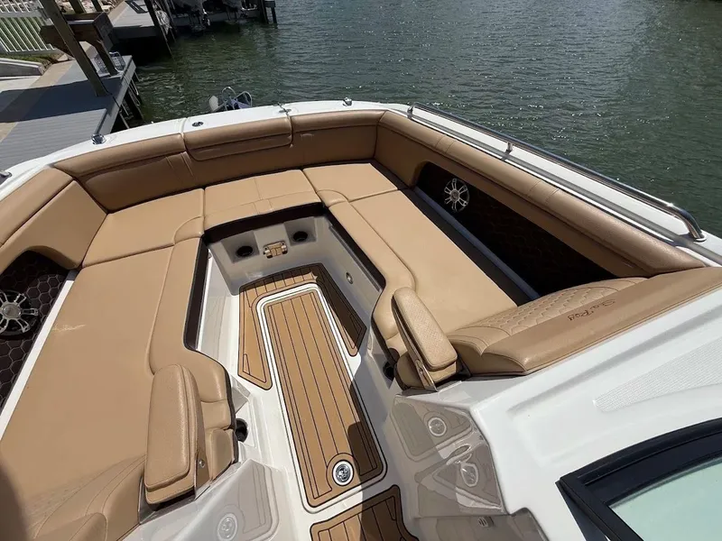 Slide: The Image of Sea Ray SDX 290 Outboard 2023 - 46