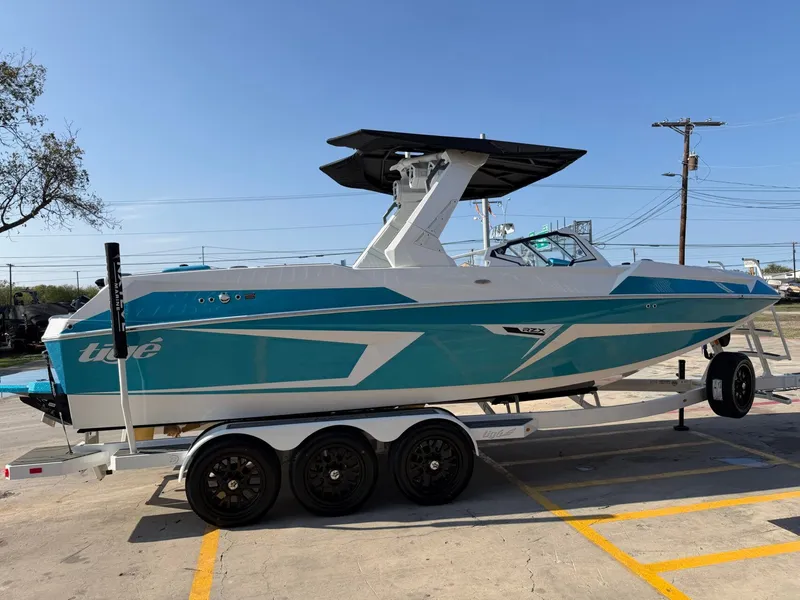 Slide: The Image of Tigé 24RZX 2026 - 6