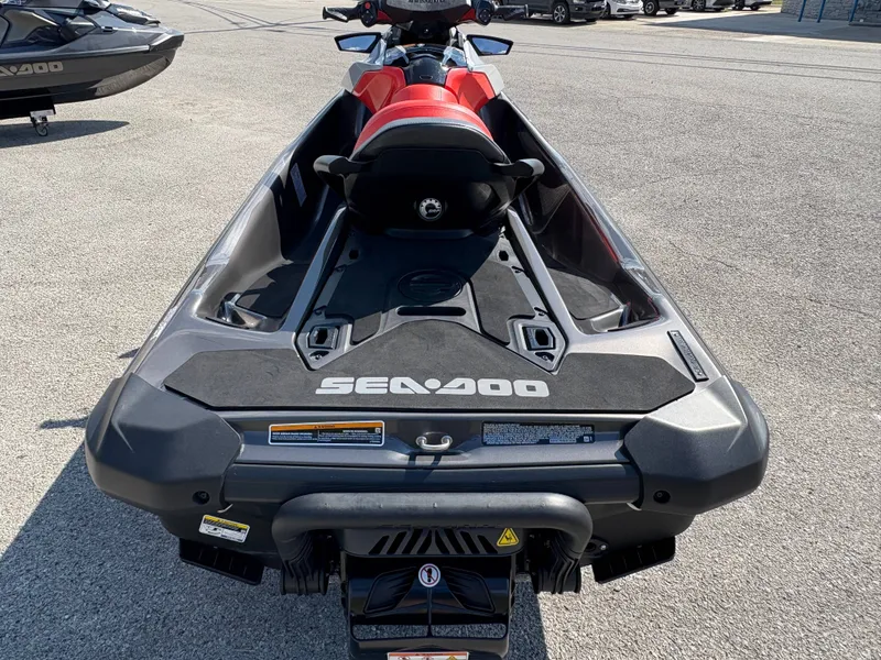 Slide: The Image of Sea-Doo GTI SE 130 2023 - 11