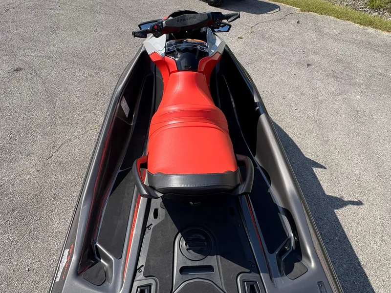 Slide: The Image of Sea-Doo GTI SE 130 2023 - 27