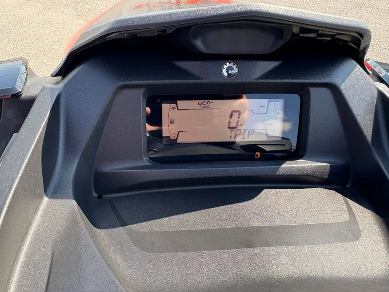 Slide: The Image of Sea-Doo GTI SE 130 2023 - 6