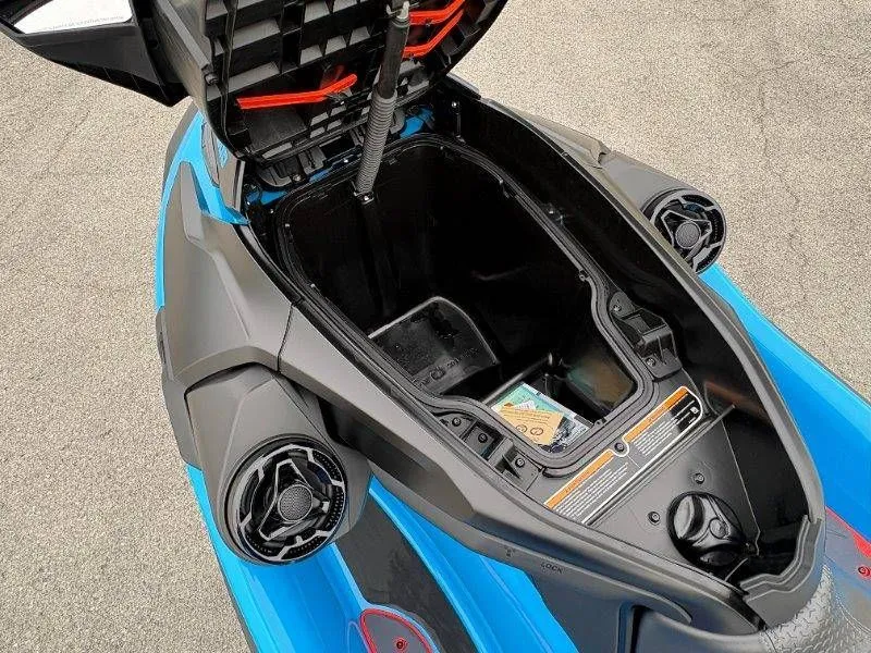 Slide: The Image of Sea-Doo RXT-X 325 2026 - 37
