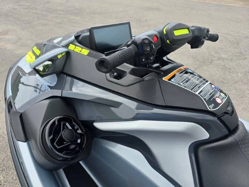 Slide: The Image of Sea-Doo RXT-X 325 2026 - 18