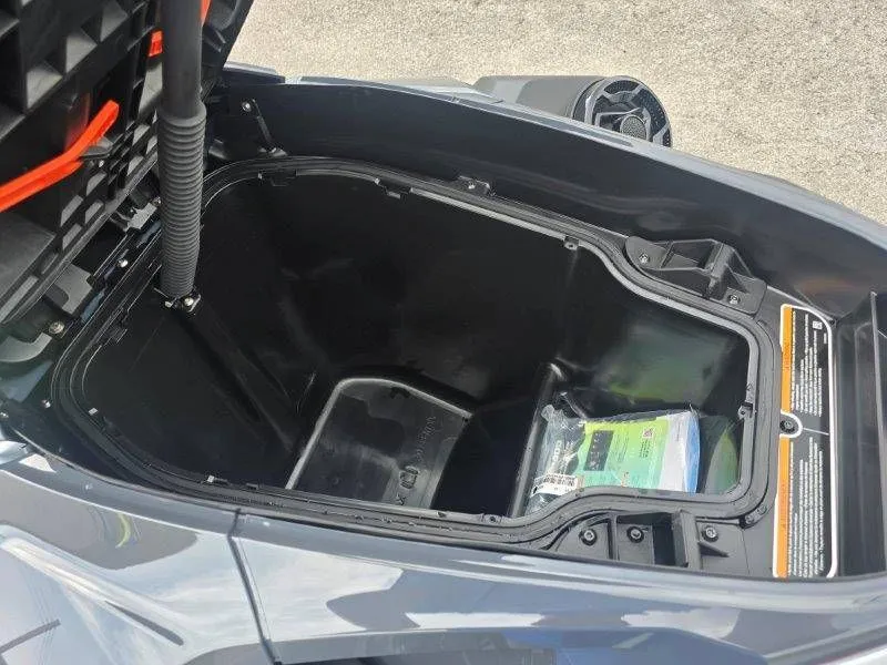 Slide: The Image of Sea-Doo RXT-X 325 2026 - 28