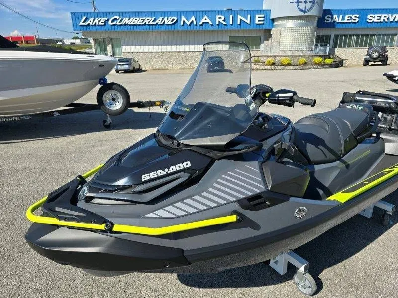 Slide: The Image of 2026 Sea-Doo Explorer Pro 170 at Lake Cumberland Marine. - 31