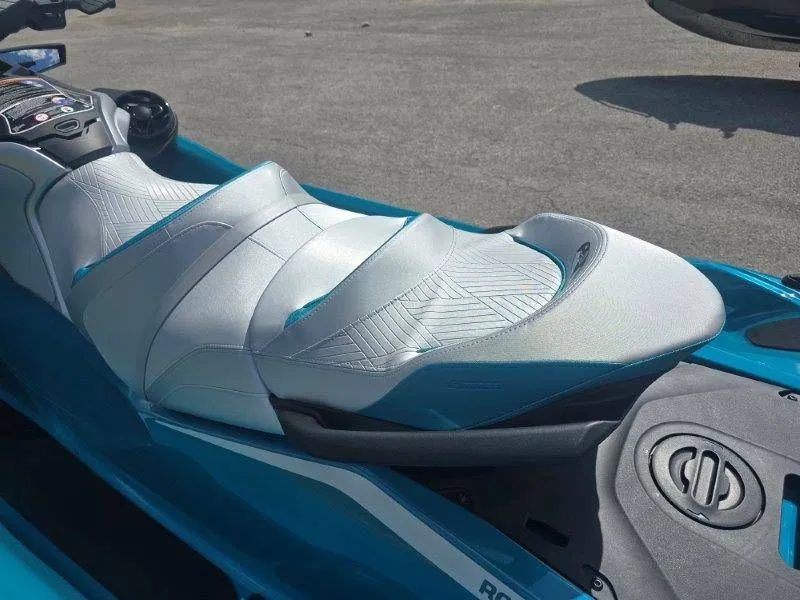 Slide: The Image of Sea-Doo GTX Limited 325 w/ Sound 2026 - 26