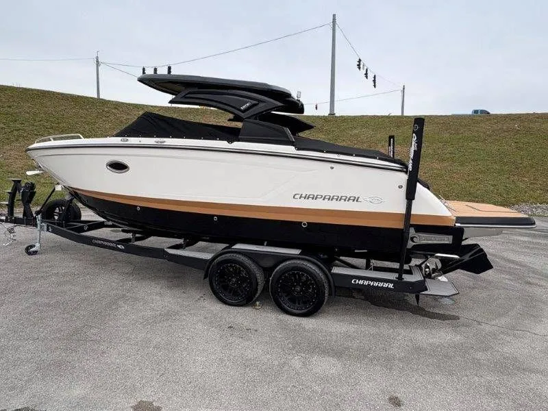 Slide: The Image of Chaparral 28 Surf 2025 - 108