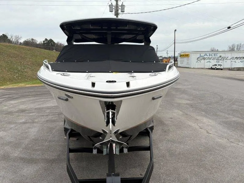 Slide: The Image of Chaparral 28 Surf 2025 - 115