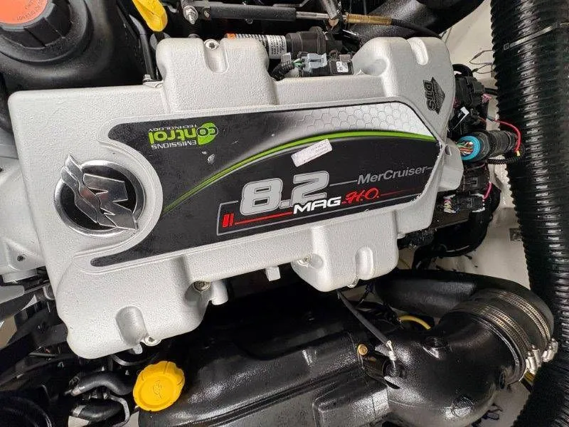 Slide: The Image of Chaparral 28 Surf 2025 - 47