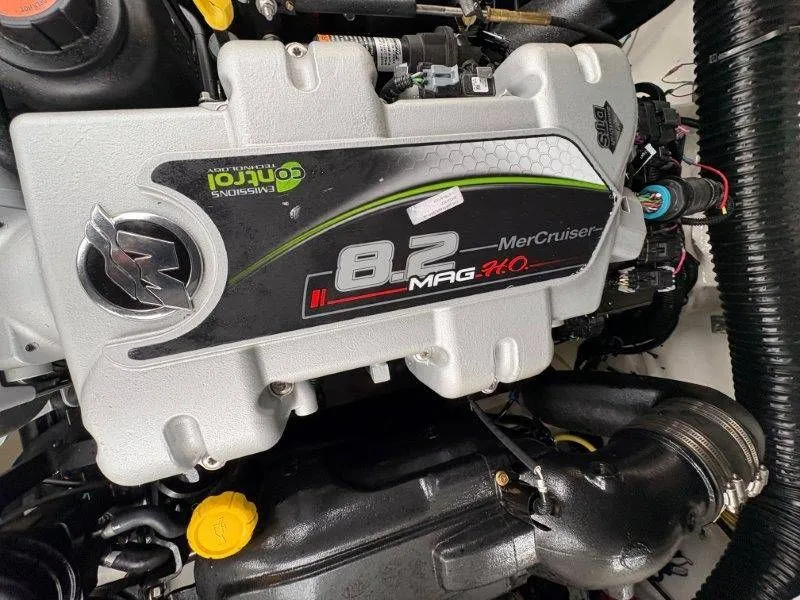 Slide: The Image of Chaparral 28 Surf 2025 - 51