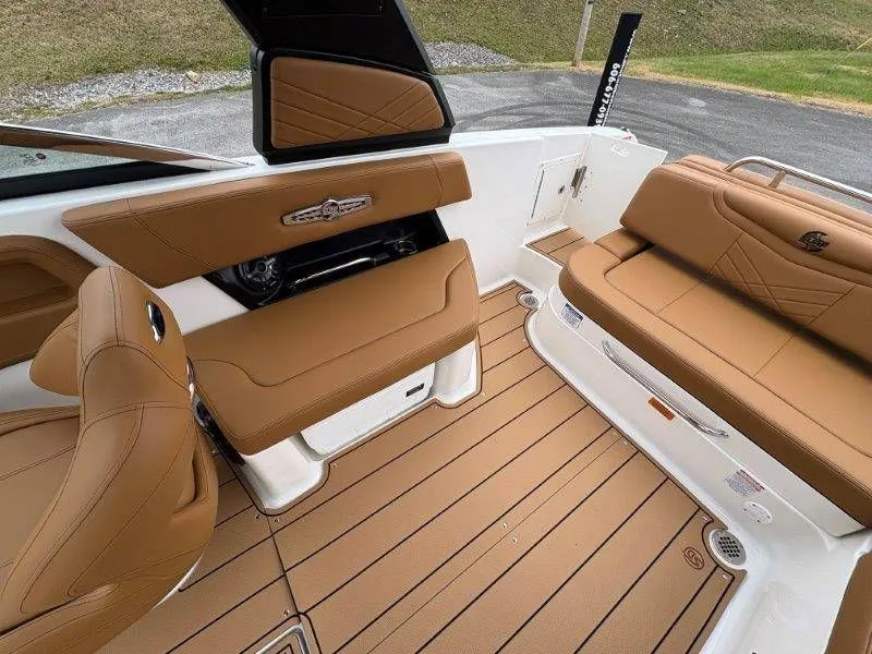 Slide: The Image of Chaparral 28 Surf 2025 - 64