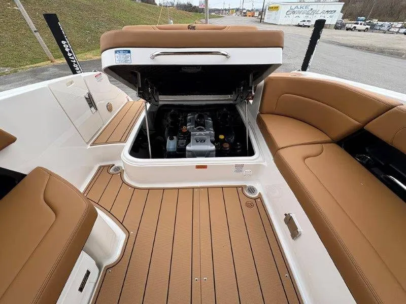 Slide: The Image of Chaparral 28 Surf 2025 - 72