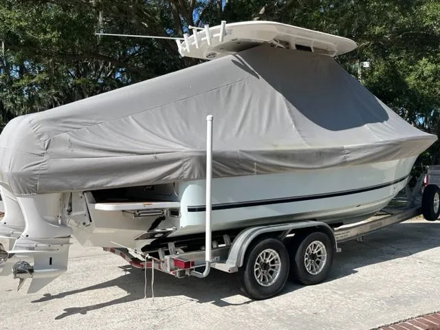 Slide: The Image of Regulator Marine 23 Cc 2022 - 5