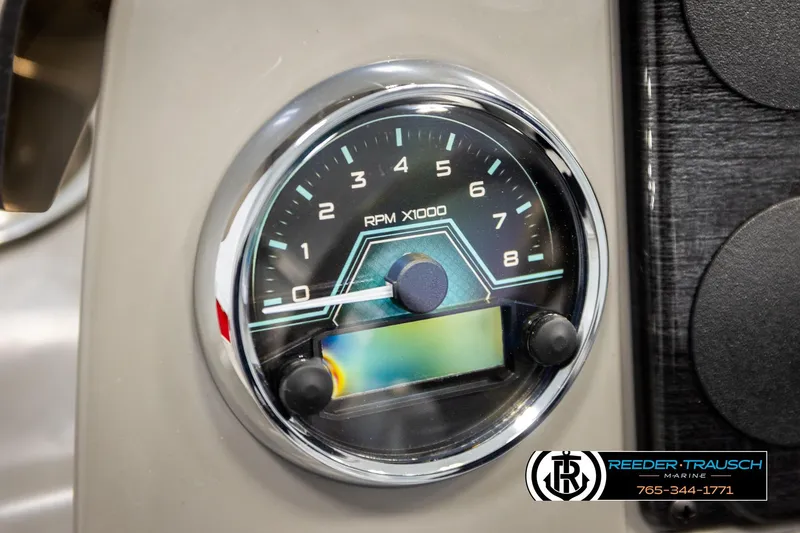 Slide: The Image of Tachometer of 2026 Avalon VEN85 VRB boat, displaying RPM X1000 gauge. - 37