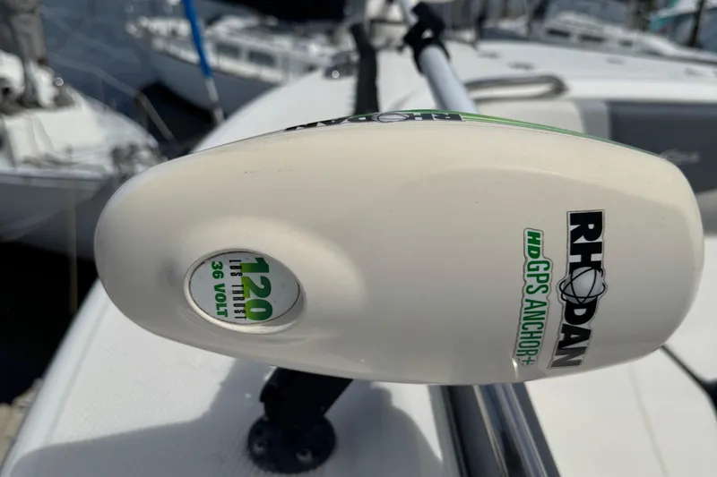 Slide: The Image of Rhodan HD GPS Anchor on 2021 Robalo R272 Center Console boat, 120 lb thrust, 36 volt. - 23