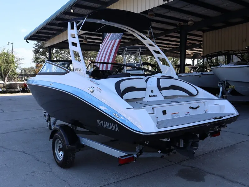 Slide: The Image of Yamaha 2025 - 4