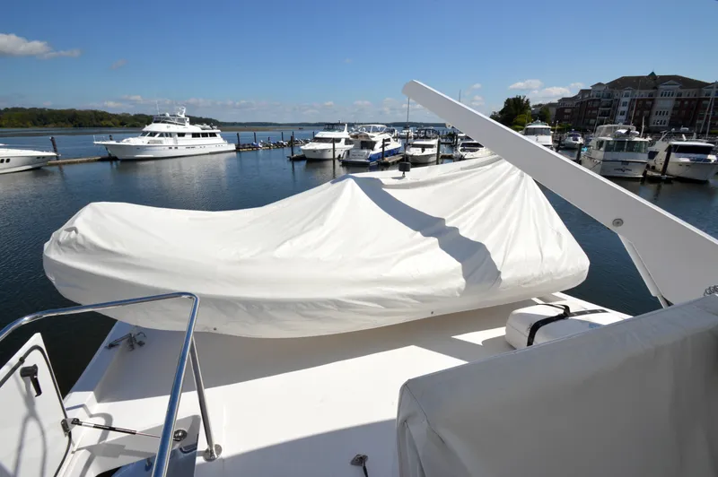 Slide: The Image of Hatteras 64 Motoryacht 2006 - 59