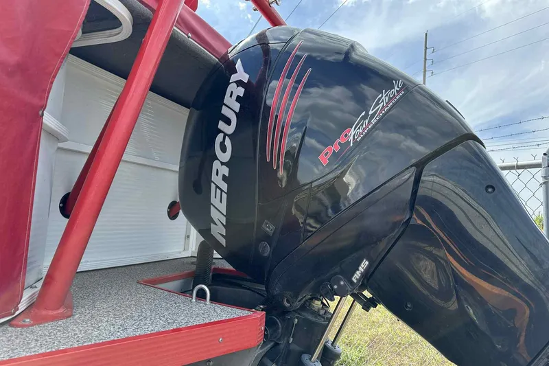 Slide: The Image of 2017 PlayCraft 2700 Extreme boat with Mercury Pro FourStroke outboard motor. - 6