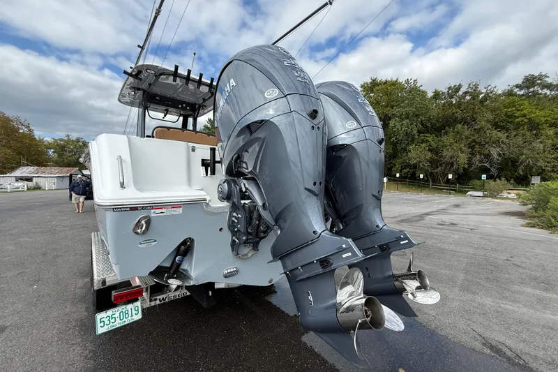 Slide: The Image of 2021 Sea Hunt Gamefish 27 Coffin Box with dual Yamaha outboard motors. - 58