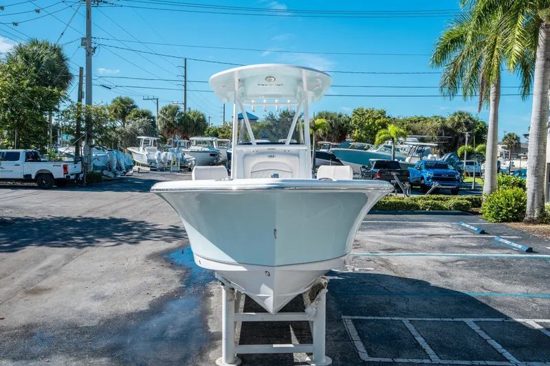 Slide: The Image of Sea Hunt Ultra 229 2026 - 7