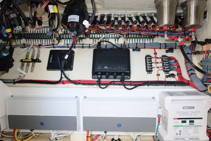 Slide: The Image of Electrical system of a 2020 SeaVee 370z boat, showcasing wiring and components. - 31