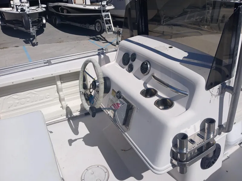 Slide: The Image of Pro-Line 170 1994 - 14