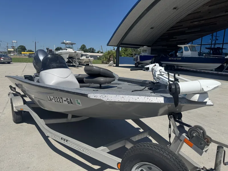 Slide: The Image of Xpress H17 2012 - 13