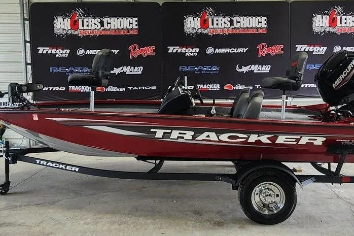 The Image of 2025 Tracker Pro Team 175 boat displayed at Anglers Choice event. - 1