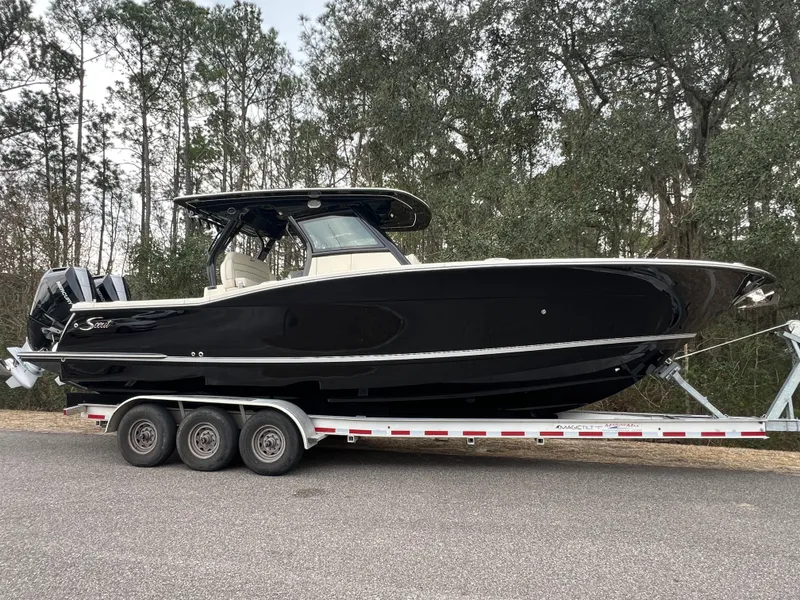 Slide: The Image of Scout 330 LXF 2026 - 0