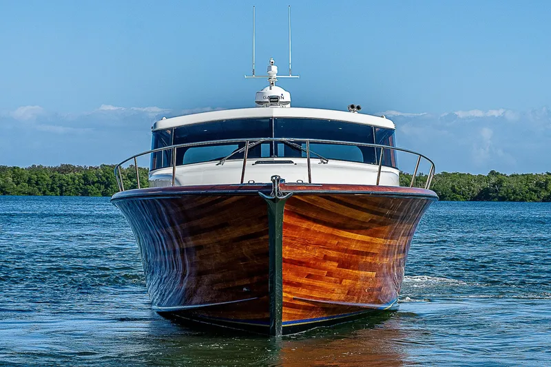 Slide: The Image of Maverick 50 "Lucky" - Profile - 4