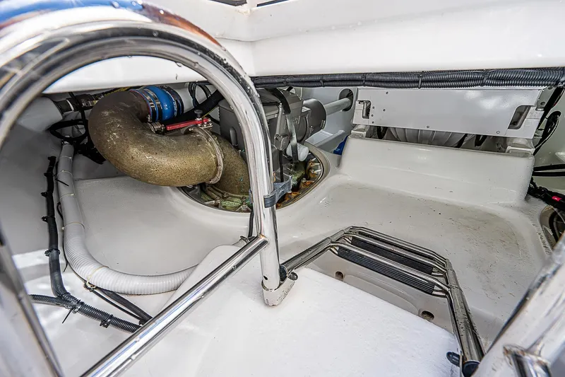 Slide: The Image of Maverick 50 "Lucky" - Lazarette - 48