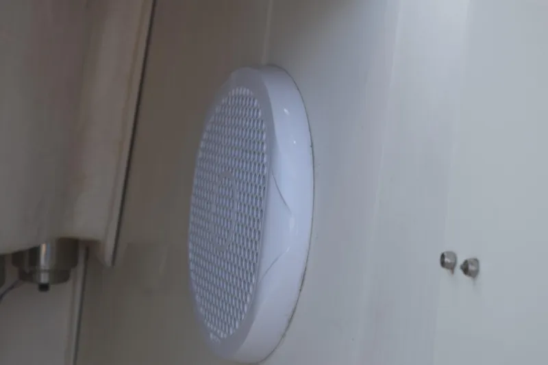 Slide: The Image of 2008 Hydra-Sports Vector 3300 VX boat interior with blue and white seating. - 103