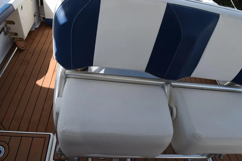 Slide: The Image of 2008 Hydra-Sports Vector 3300 VX boat interior with marina view. - 113