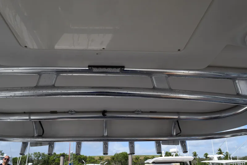 Slide: The Image of 2008 Hydra-Sports Vector 3300 VX boat stove with control knob and burner. - 121