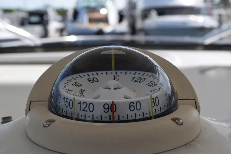 Slide: The Image of Open anchor compartment on 2008 Hydra-Sports Vector 3300 VX boat. - 158