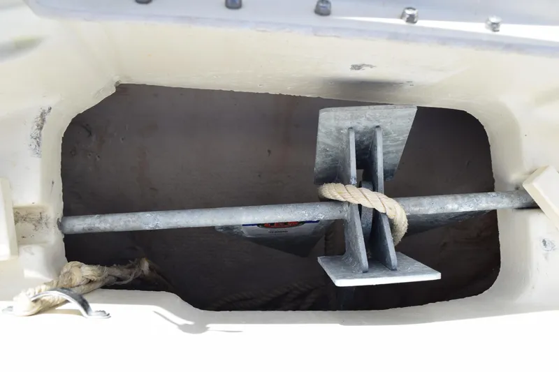 Slide: The Image of Garmin display on 2008 Hydra-Sports Vector 3300 VX boat, reflecting sunlight. - 210