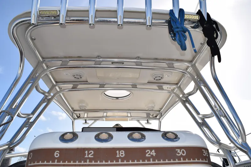 Slide: The Image of 2008 Hydra-Sports Vector 3300 VX boat interior with control panel and seating. - 86