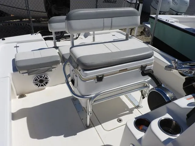 Slide: The Image of Mako 21 LTS 2019 - 9