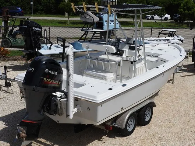 Slide: The Image of Sailfish 2100 Bay Cc 2003 - 4