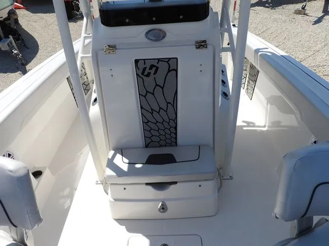 Slide: The Image of Wellcraft 222 CC 2019 - 20