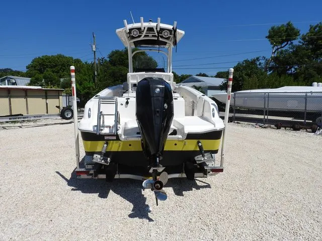 Slide: The Image of Wellcraft 222 CC 2019 - 7