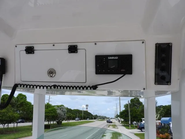 Slide: The Image of Sea Pro 239 Sport 2022 - 10